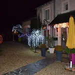 Le Castel Hotel