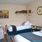 Le Castel 3*