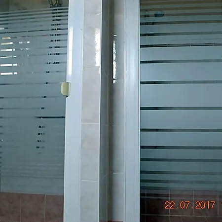 Le Castel Hotel 3*