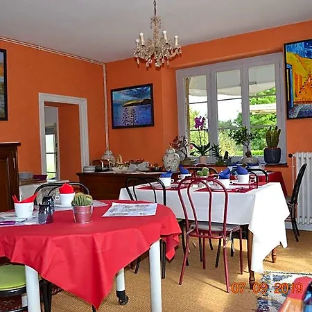 Hotel Le Castel 3*