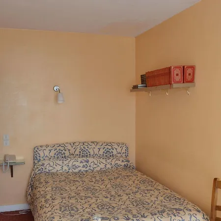 乐卡斯特酒店 酒店 Brissac-Quince