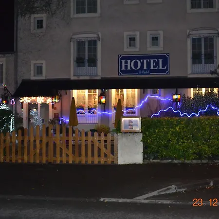 호텔 Le Castel Brissac-Quince