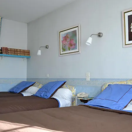 Le Castel 3*