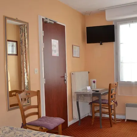 Le Castel 호텔 Brissac-Quince