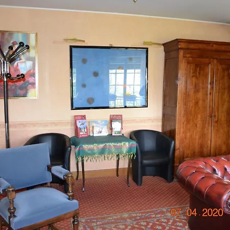 乐卡斯特酒店 酒店 3*