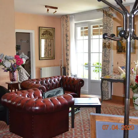 מלון Le Castel Brissac-Quince