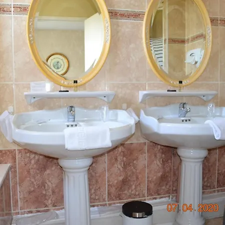 酒店 乐卡斯特酒店 3*