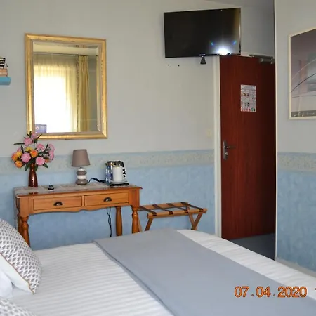 Hotel Le Castel 3*